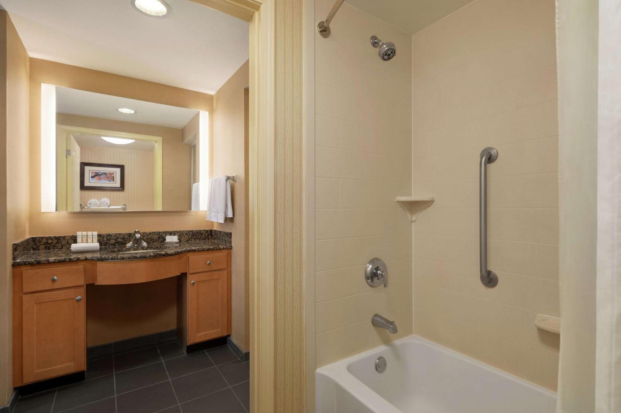 Homewood Suites By Hilton Allentown-West/Fogelsville Exterior foto